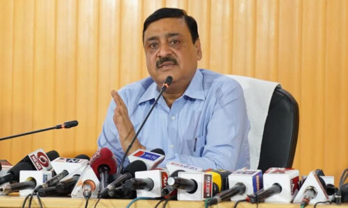 गढ़वाल कमिश्नर ने किया स्पष्ट : यात्रा अपने निर्धारित समय पर होगी प्रारंभ