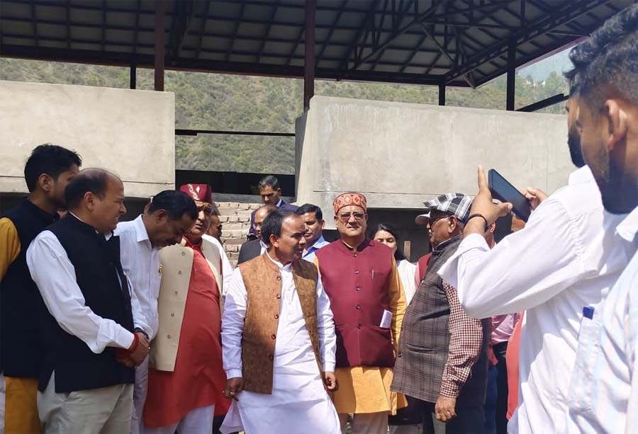 गढवाल के चार दिवसीय दौरे पर कैबिनेट मंत्री