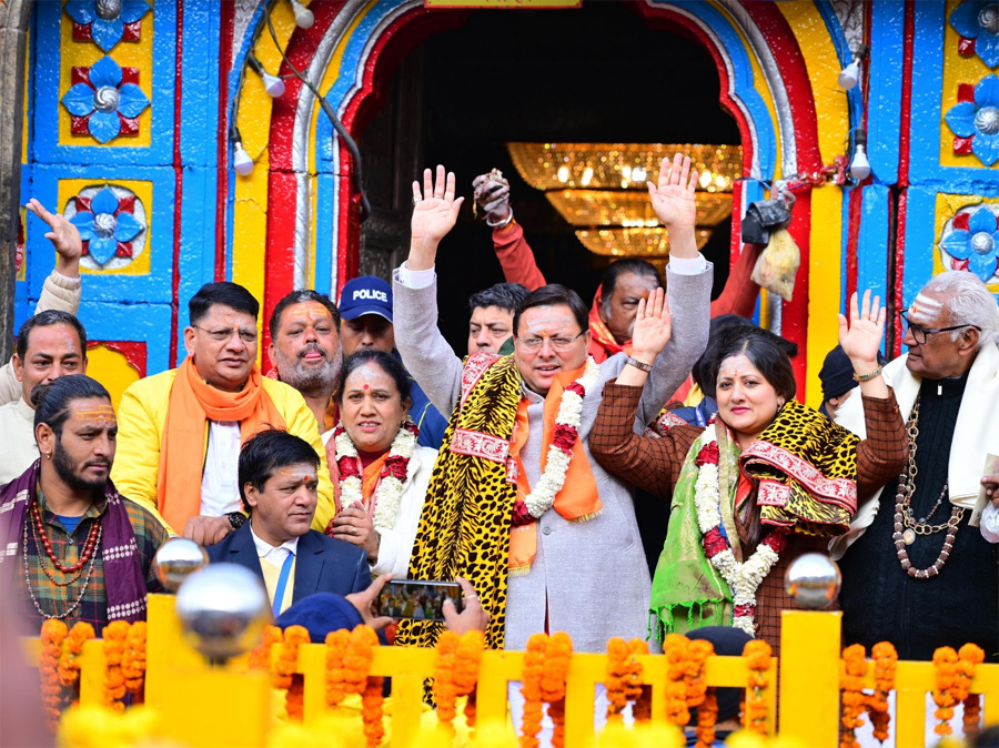 विधि-विधान से खुले ग्यारहवें ज्योर्तिलिंग श्री केदारनाथ धाम के कपाट