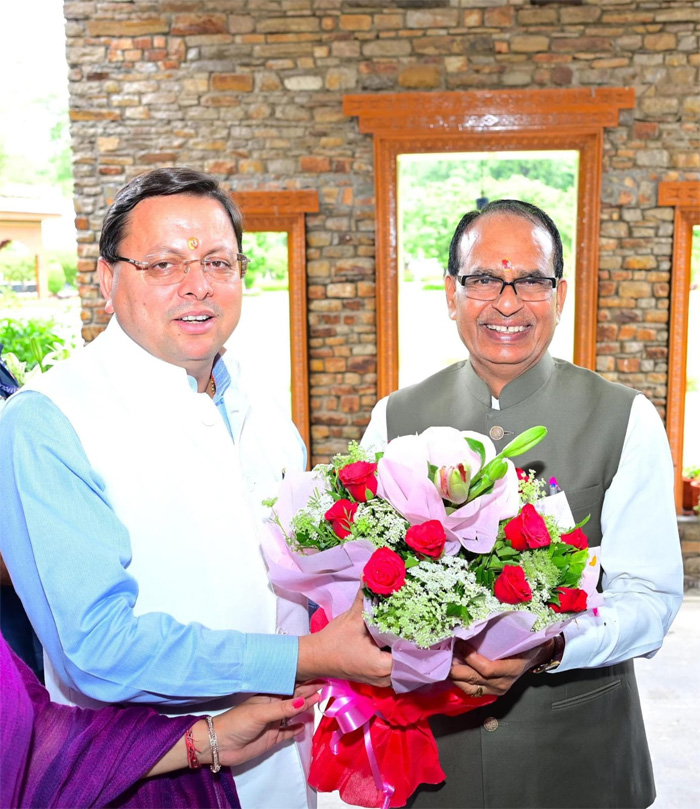 केंद्रीय कृषि मंत्री का उत्तराखंड मे स्वागत