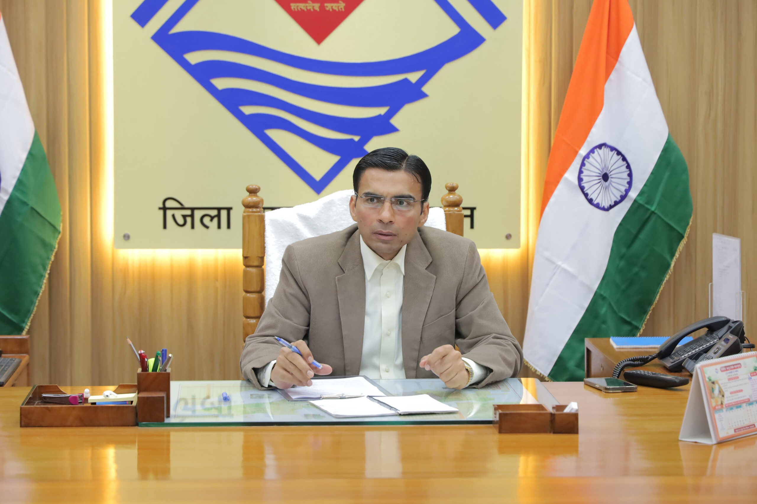 ऑन द स्पॉट की दिव्यांग महिला की पेंशन स्वीकृत