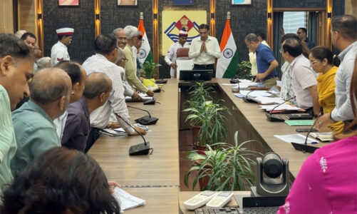 आजादी के दीवानों की प्रथम पीढ़ी का किसी भी प्रकार से जीवन सुगम कर जिला प्रशासन का सौभाग्य