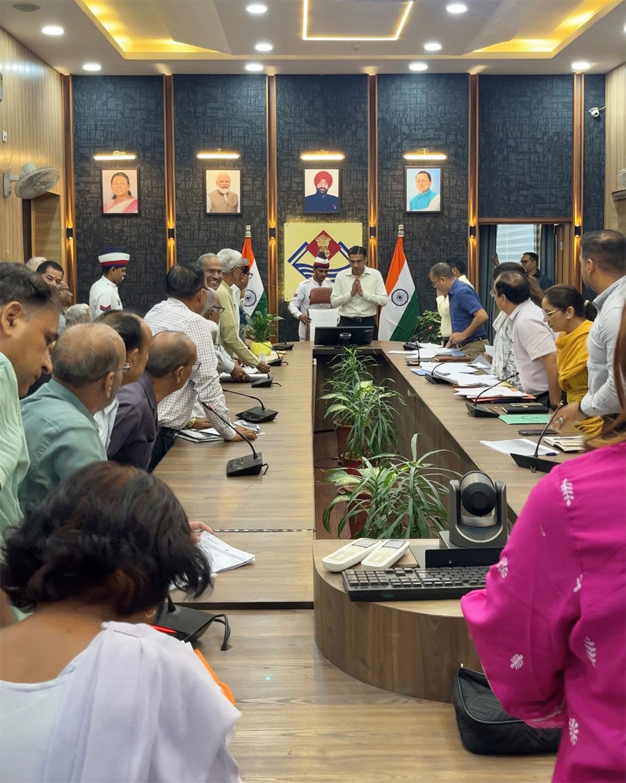 आजादी के दीवानों की प्रथम पीढ़ी का किसी भी प्रकार से जीवन सुगम कर जिला प्रशासन का सौभाग्य