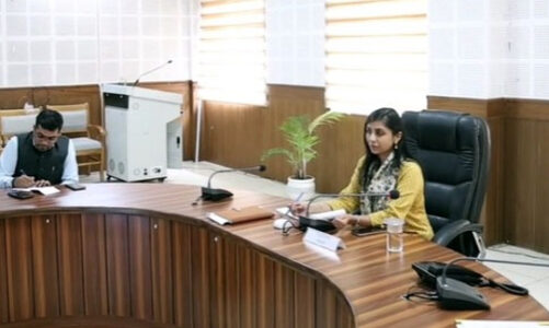 कचरा प्रबंधन में लापरवाही बर्दाश्त नहीं : जिलाधिकारी