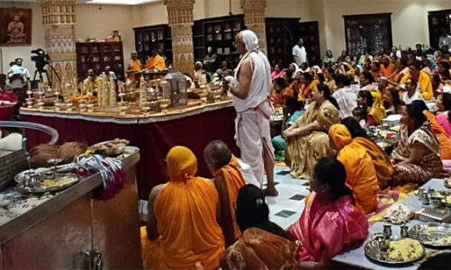 गुरु का स्थान जीवन में अत्यंत महत्वपूर्ण
