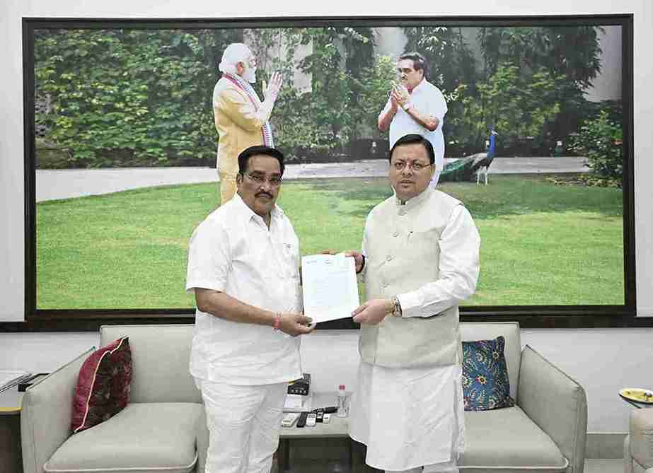 मुख्यमंत्री ने की केन्द्रीय जल शक्ति मंत्री सी.आर. पाटिल से भेंट