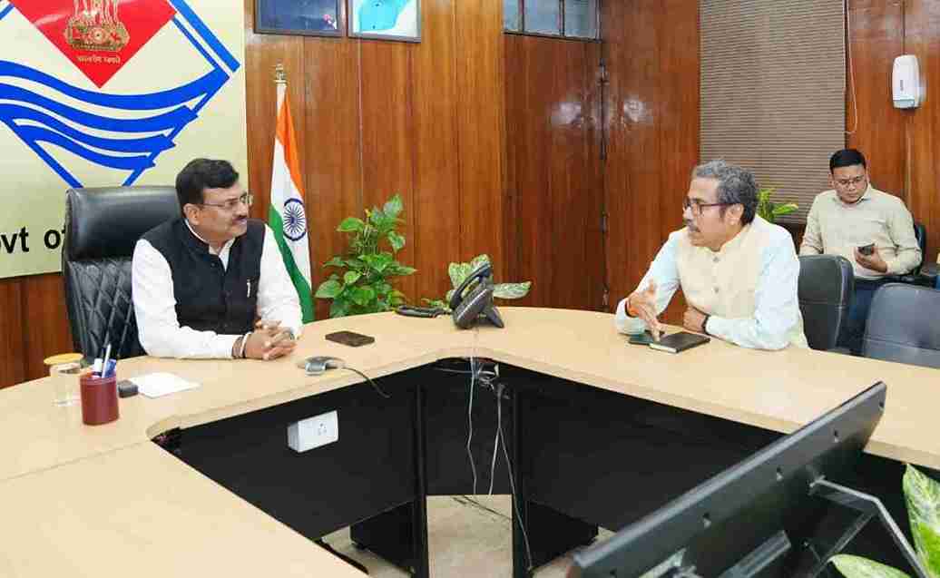 मुख्य सचिव ने युवाओं के लिए विदेशों में रोजगार अवसर बढ़ाने के दिए निर्देश