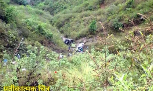 बिग ब्रेकिंग : तीन युवकों की मौत, दो गंभीर घायल: टिहरी में गहरी खाई में गिरी स्कॉर्पियो