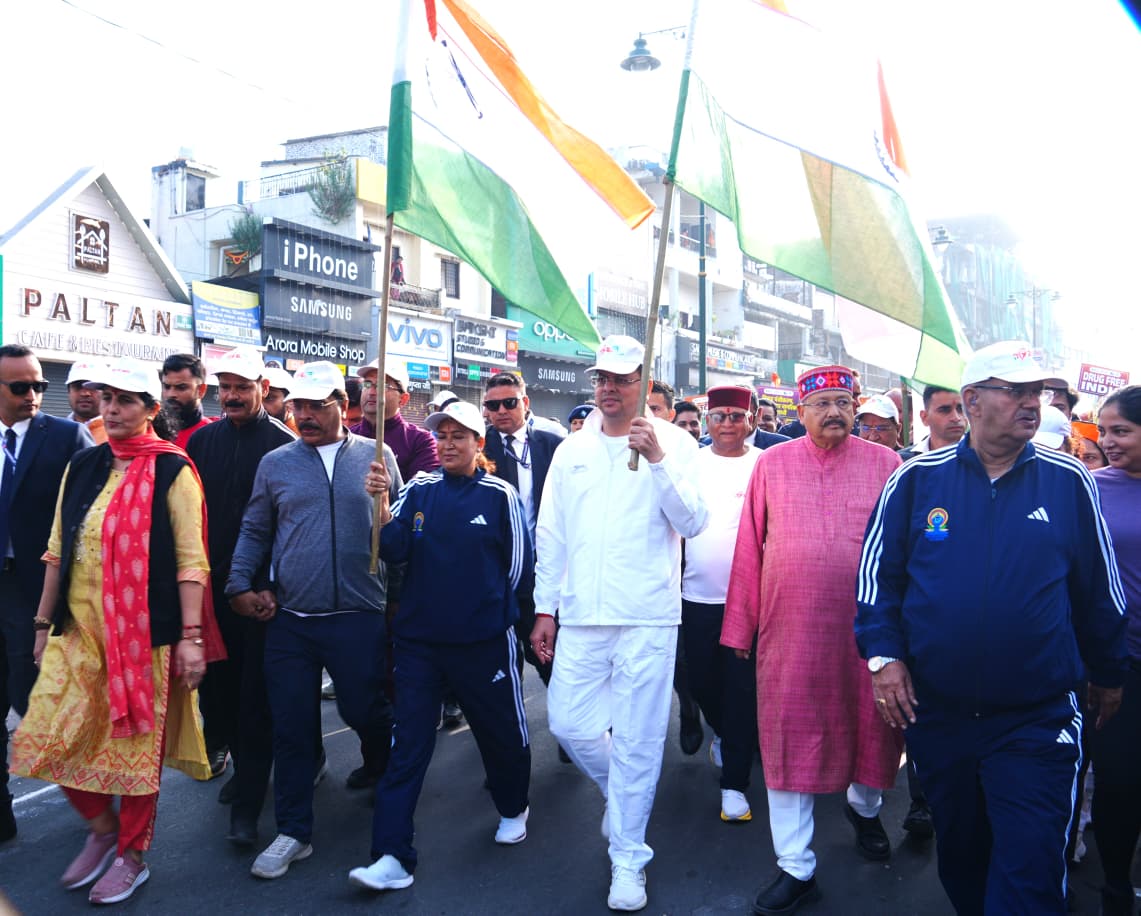 मुख्यमंत्री पुष्कर सिंह धामी ने किया यूनिटी मार्च वॉकथॉन का शुभारंभ, सरदार पटेल को दी श्रद्धांजलि