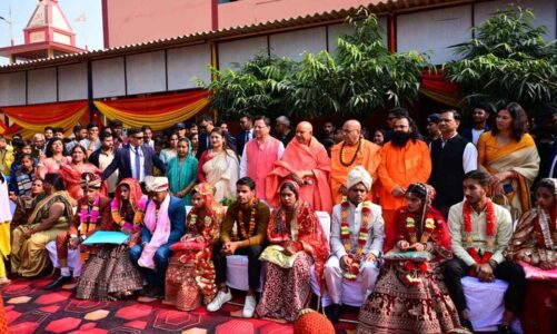 सीएम धामी ने स्वामी सत्यमित्रानंद सभागार, सिद्धबली हनुमान द्वार और शहीद चौक का लोकार्पण किया