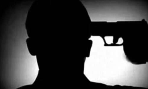 नामी वकील के बेटे ने लाइसेंसी रिवॉल्वर से खुद को मारी गोली, मौत