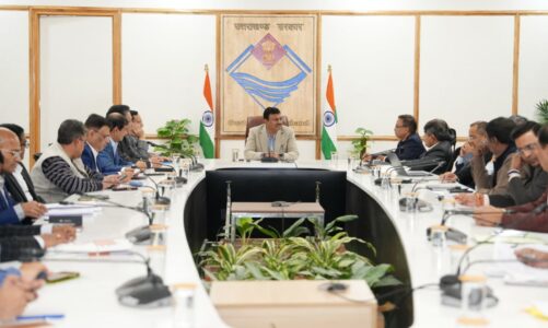 नई योजनाओं और वित्तीय अनुशासन पर मुख्य सचिव सख्त