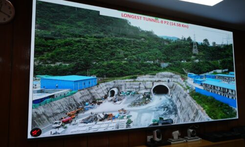 एस्केप टनल को समानांतर सड़कों ( पैरेलल रोड्स) के रूप में किया जाए विकसित : मुख्यमंत्री