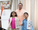 नन्हे पर्वतारोहियों का कमाल, किलिमंजारो पर तिरंगा फहराकर बढ़ाया उत्तराखंड का मान