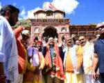 श्री बदरीनाथ धाम में मुख्यमंत्री ने की पूजा-अर्चना, मास्टर प्लान के कार्यों का लिया जायजा