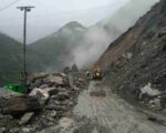 उत्तराखंड में बारिश का कहर: पिथौरागढ़ में 18 और बागेश्वर में 16 सड़कें बंद, टिहरी में रिंग रोड का पुश्ता क्षतिग्रस्त